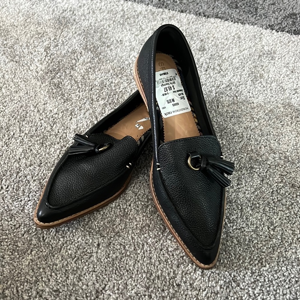 Sperry Brand New with tags Black loafers size 7.5